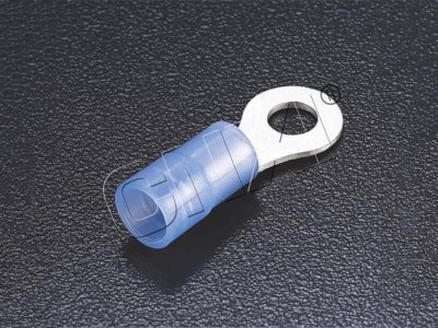 帮我写一篇关于端头厂家的700个字中文原创的文章，并在文章前面配上一个标题，标题前面加上“标题”两字