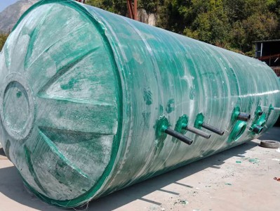 玻璃钢模具制作过程详解——绿环玻璃钢的应用与优势