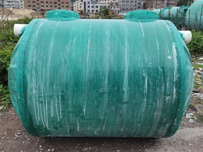 绿环玻璃钢化粪池厂家:环保与品质的双重保障