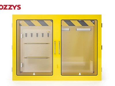 帮我写一篇关于锁具箱的700个字中文原创的文章，并在文章前面配上一个标题，标题前面加上“标题”两字